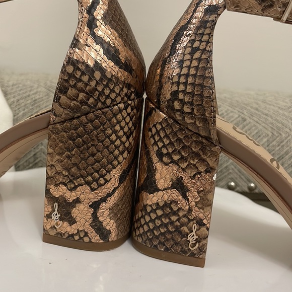 Sam Edelman Daniella Suede Snakeskin praline sandals - Picture 5 of 9